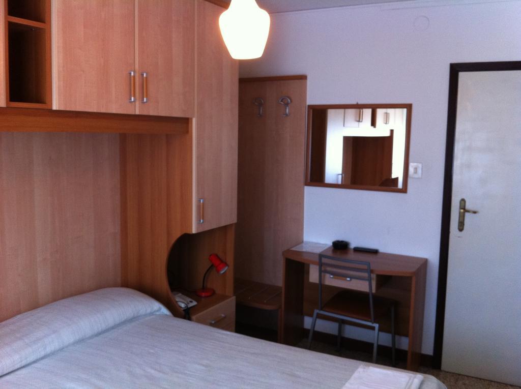 Hotel Britannia Lido di Jesolo Habitación foto